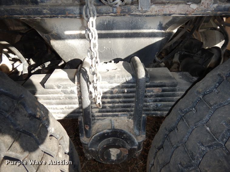 image for item DE2515 1981 Fontaine flatbed trailer