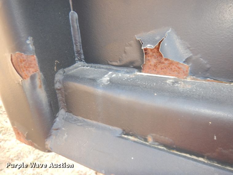 image for item DE2515 1981 Fontaine flatbed trailer