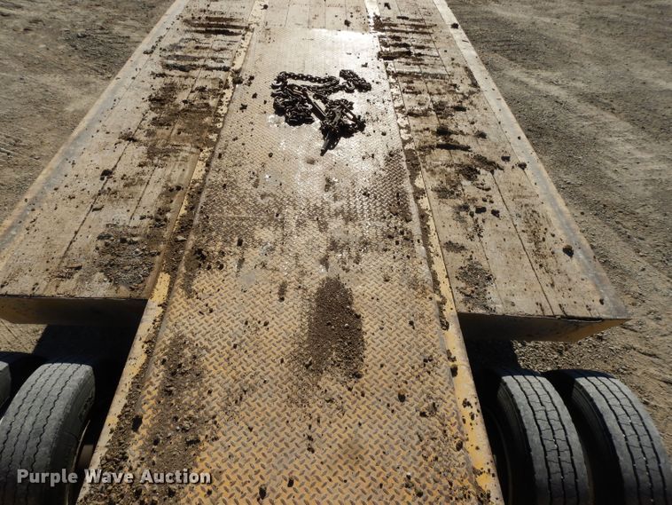 image for item DE2519 2011 Etnyre R35TL lowboy equipment trailer