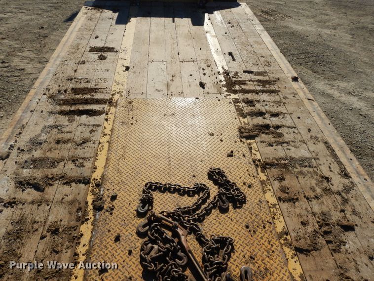 image for item DE2519 2011 Etnyre R35TL lowboy equipment trailer