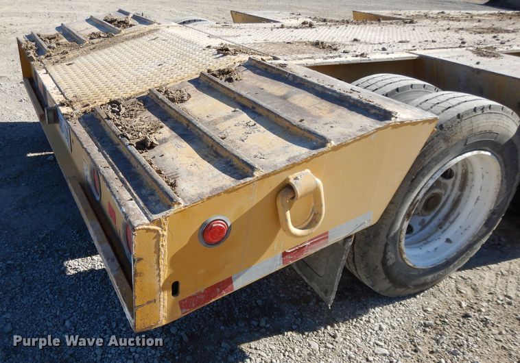 image for item DE2519 2011 Etnyre R35TL lowboy equipment trailer