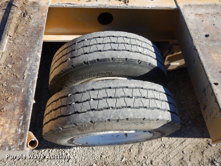 image for item DE2519 2011 Etnyre R35TL lowboy equipment trailer