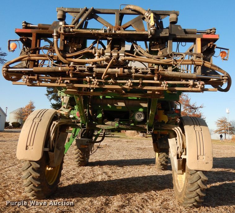 image for item DE2528 2007 John Deere 4720  sprayer