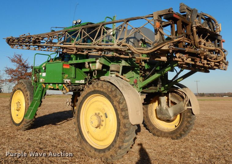 image for item DE2528 2007 John Deere 4720  sprayer