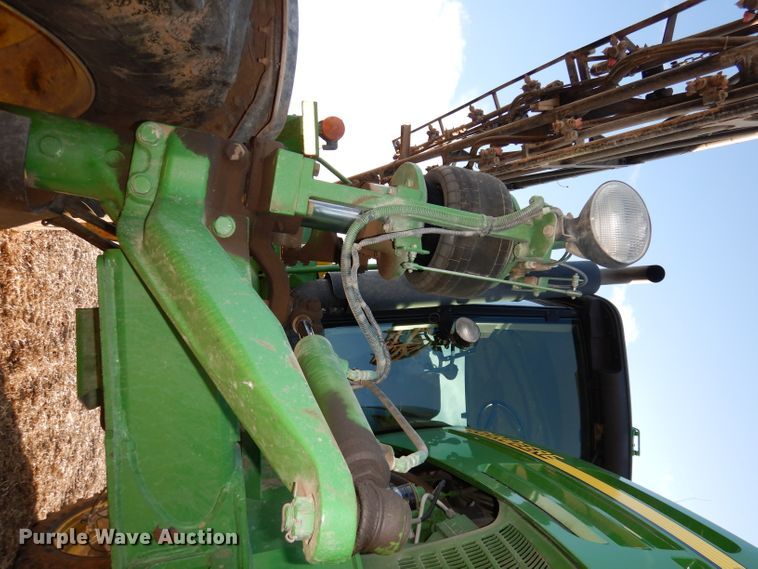 image for item DE2528 2007 John Deere 4720  sprayer