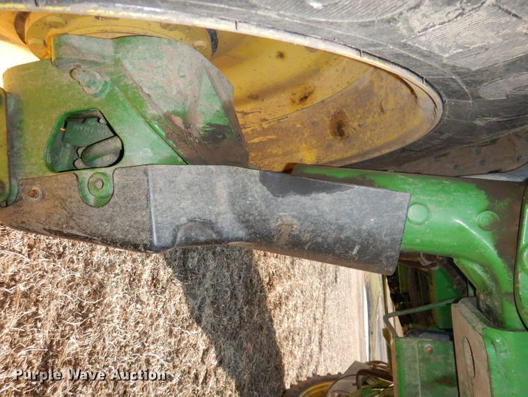 image for item DE2528 2007 John Deere 4720  sprayer