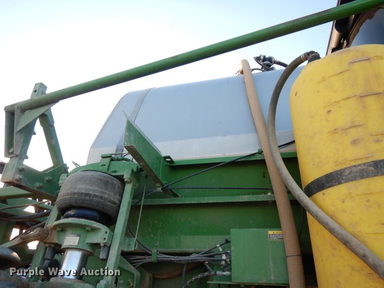 image for item DE2528 2007 John Deere 4720  sprayer