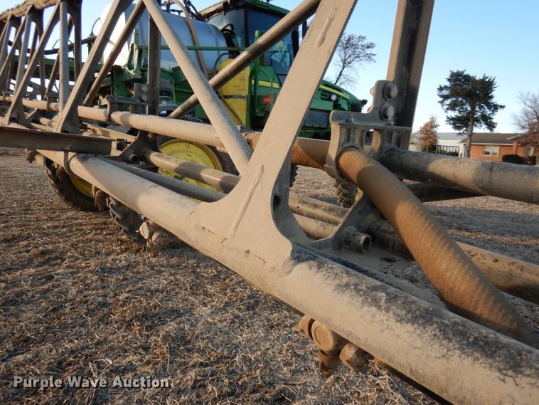 image for item DE2528 2007 John Deere 4720  sprayer