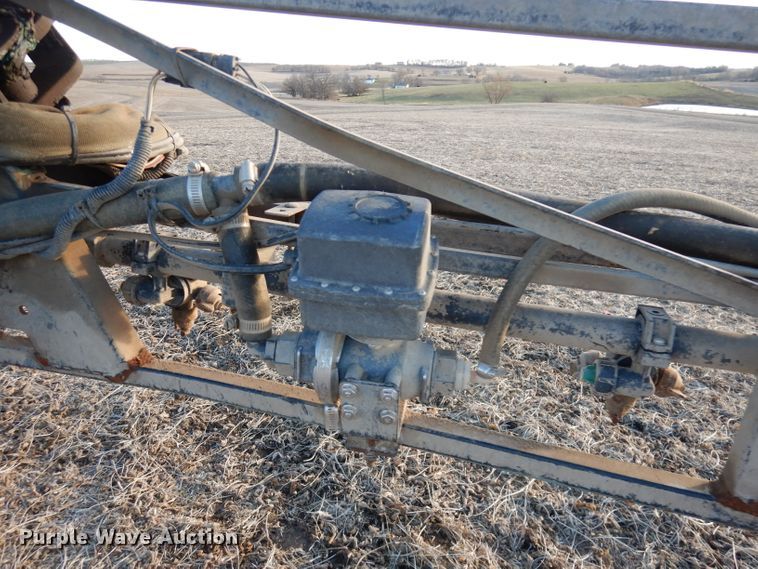 image for item DE2528 2007 John Deere 4720  sprayer