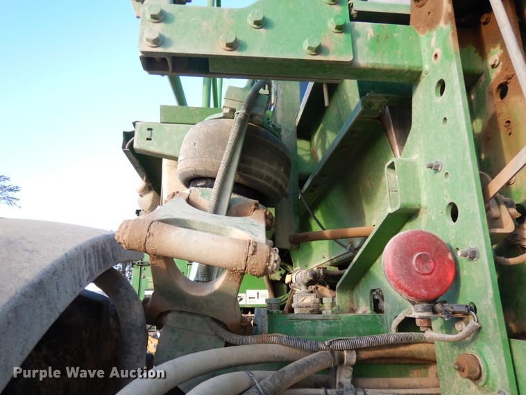 image for item DE2528 2007 John Deere 4720  sprayer