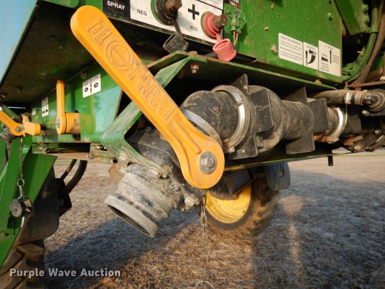 image for item DE2528 2007 John Deere 4720  sprayer