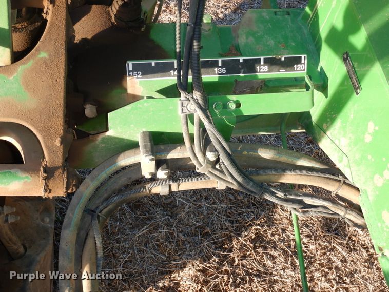 image for item DE2528 2007 John Deere 4720  sprayer