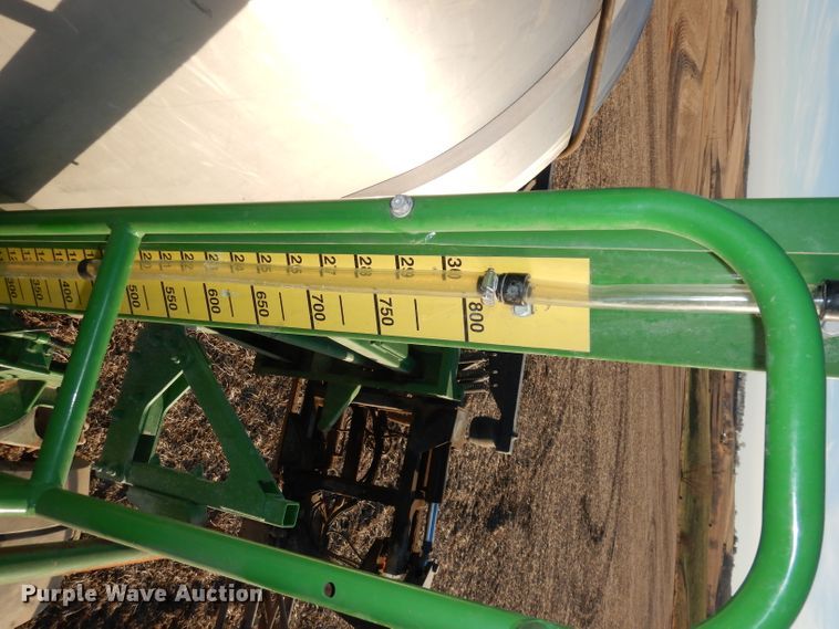 image for item DE2528 2007 John Deere 4720  sprayer