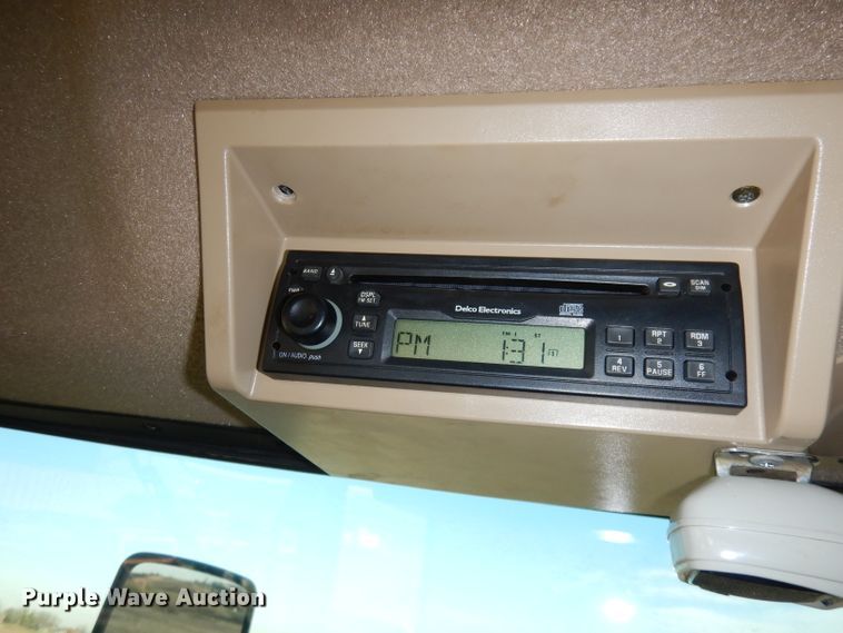 image for item DE2528 2007 John Deere 4720  sprayer