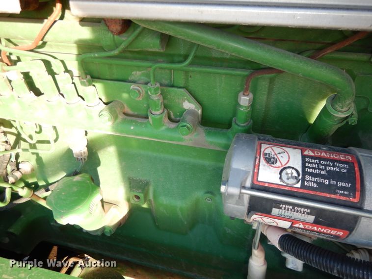 image for item DE2528 2007 John Deere 4720  sprayer