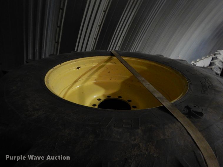 image for item DE2528 2007 John Deere 4720  sprayer