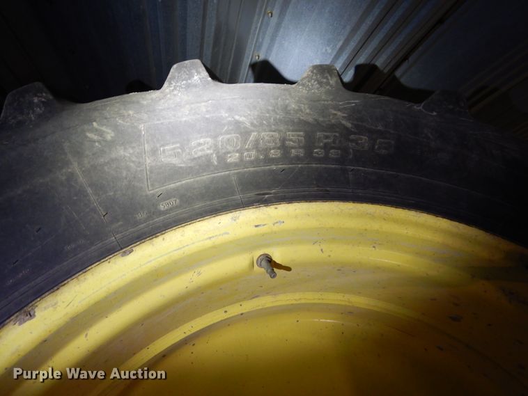 image for item DE2528 2007 John Deere 4720  sprayer