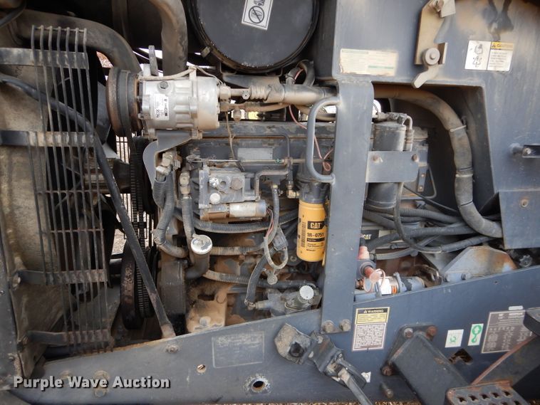 image for item DE2530 1995 Caterpillar Challenger 45  tractor