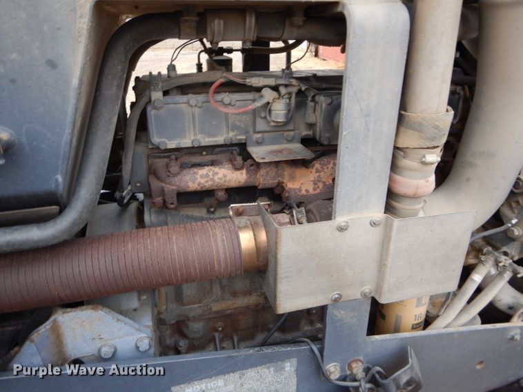 image for item DE2530 1995 Caterpillar Challenger 45  tractor