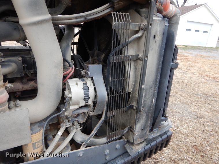 image for item DE2530 1995 Caterpillar Challenger 45  tractor