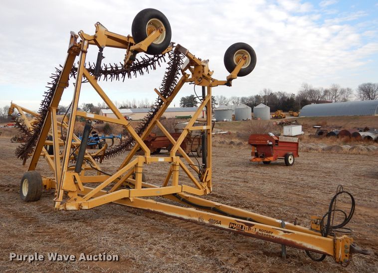 image for item DE2531 Phillips 4305A rotary hoe