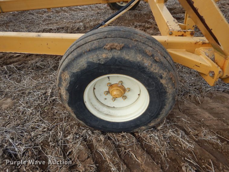 image for item DE2531 Phillips 4305A rotary hoe