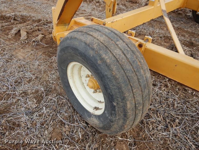 image for item DE2531 Phillips 4305A rotary hoe