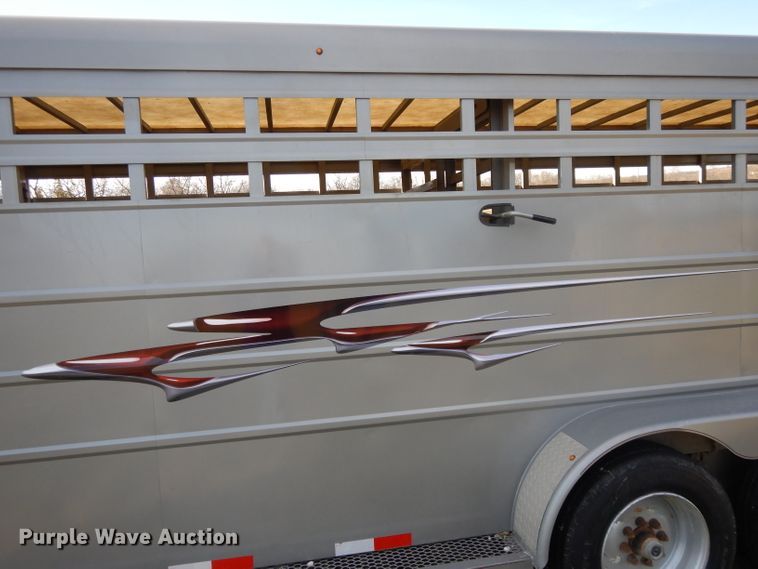 image for item DE2536 2017 Travalong livestock trailer