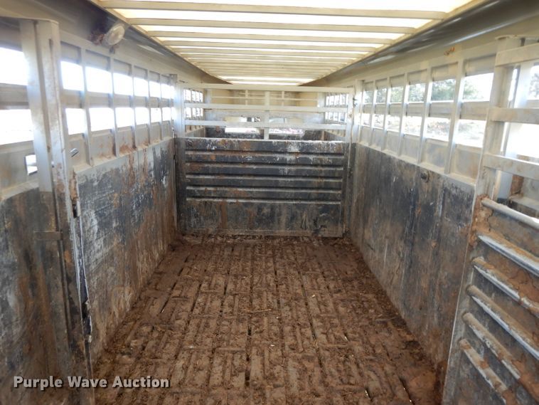 image for item DE2536 2017 Travalong livestock trailer