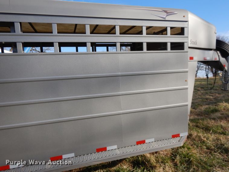 image for item DE2536 2017 Travalong livestock trailer