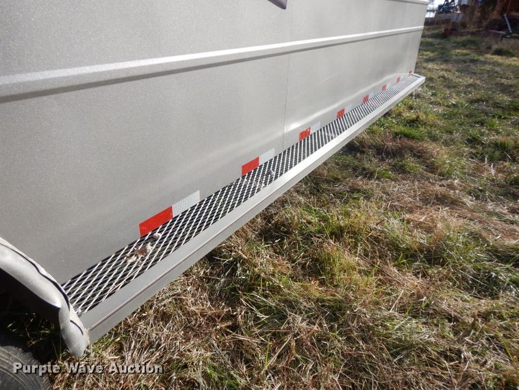 image for item DE2536 2017 Travalong livestock trailer