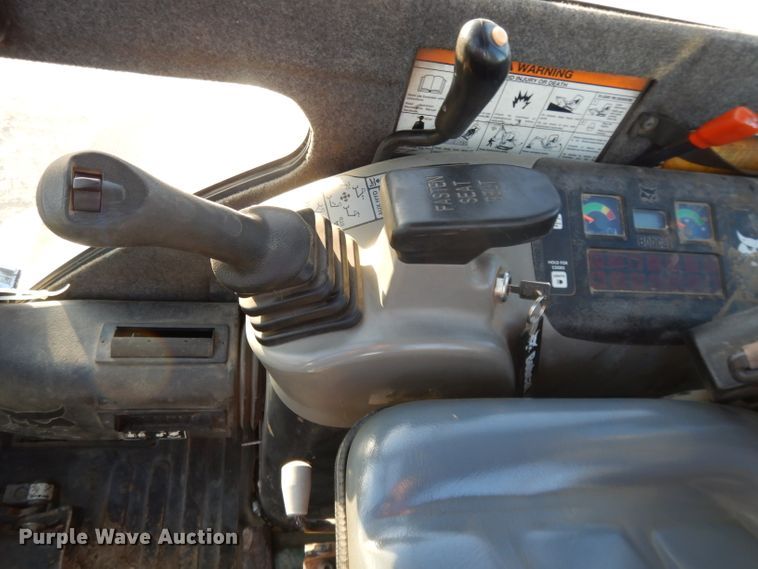 image for item DE2540 2005 Bobcat 430HAG ZHS  mini excavator