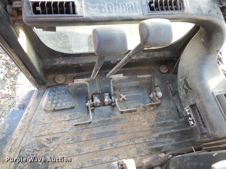 image for item DE2540 2005 Bobcat 430HAG ZHS  mini excavator