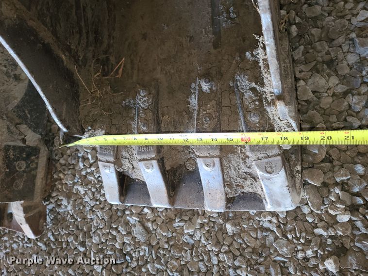 image for item DE2540 2005 Bobcat 430HAG ZHS  mini excavator