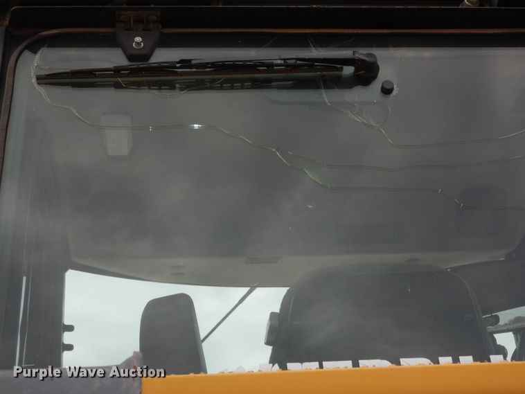 image for item DE2541 1996 Caterpillar Challenger 85D  tractor