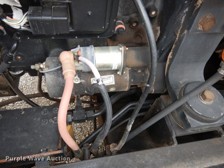 image for item DE2541 1996 Caterpillar Challenger 85D  tractor