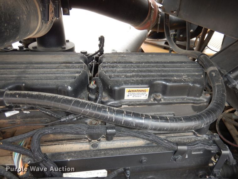 image for item DE2541 1996 Caterpillar Challenger 85D  tractor