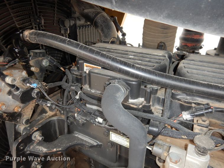 image for item DE2541 1996 Caterpillar Challenger 85D  tractor