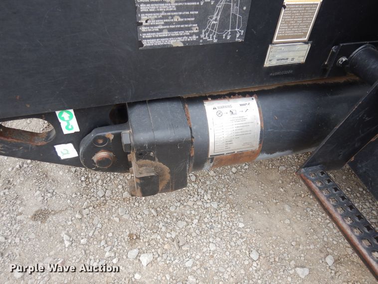 image for item DE2541 1996 Caterpillar Challenger 85D  tractor