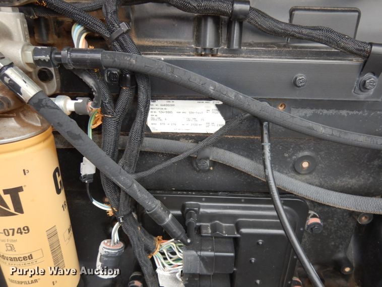 image for item DE2541 1996 Caterpillar Challenger 85D  tractor