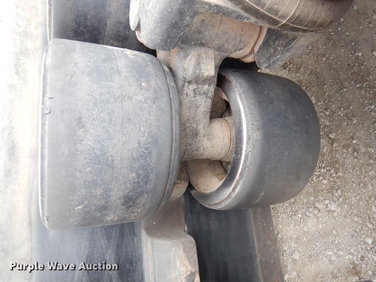 image for item DE2541 1996 Caterpillar Challenger 85D  tractor