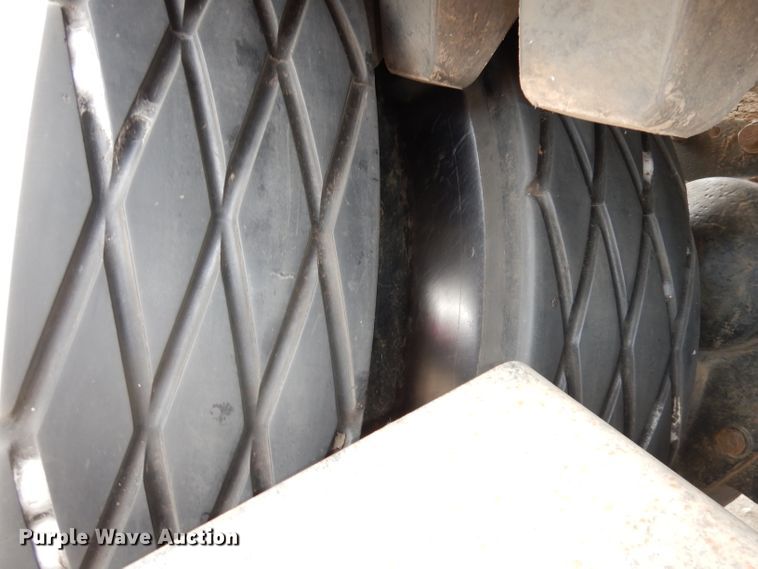 image for item DE2541 1996 Caterpillar Challenger 85D  tractor