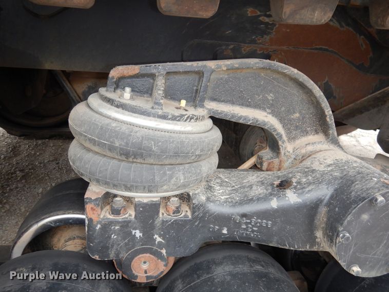 image for item DE2541 1996 Caterpillar Challenger 85D  tractor