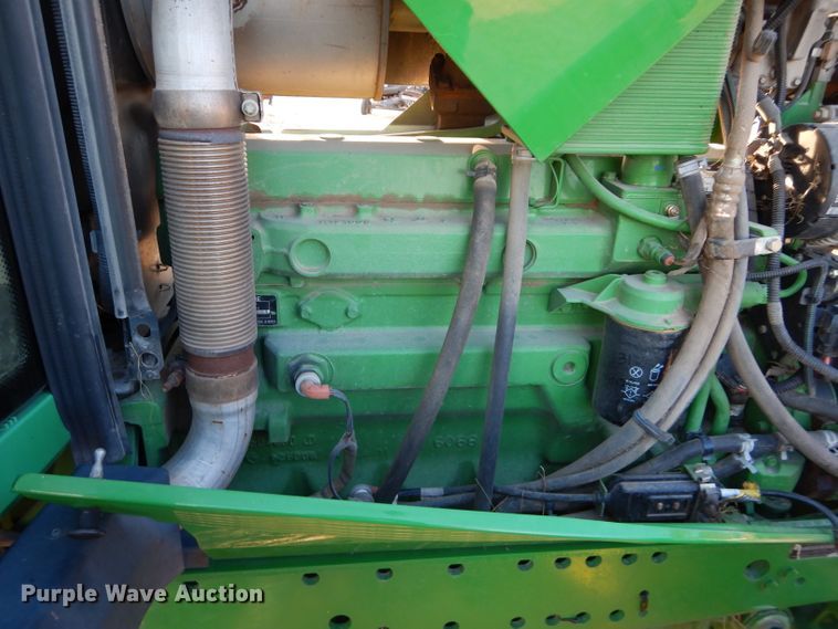 image for item DE2544 2006 John Deere 7420  MFWD tractor