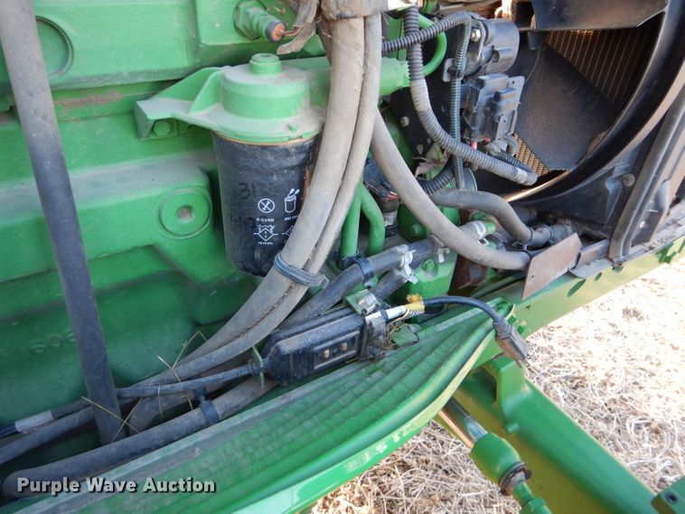 image for item DE2544 2006 John Deere 7420  MFWD tractor