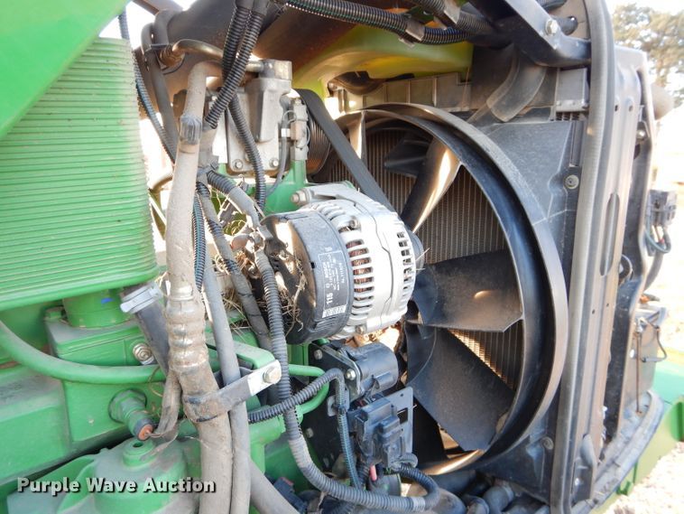 image for item DE2544 2006 John Deere 7420  MFWD tractor