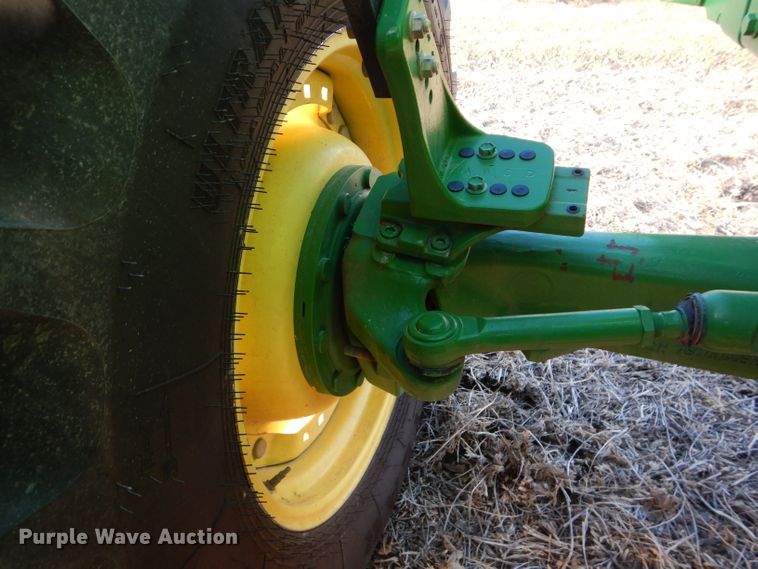 image for item DE2544 2006 John Deere 7420  MFWD tractor