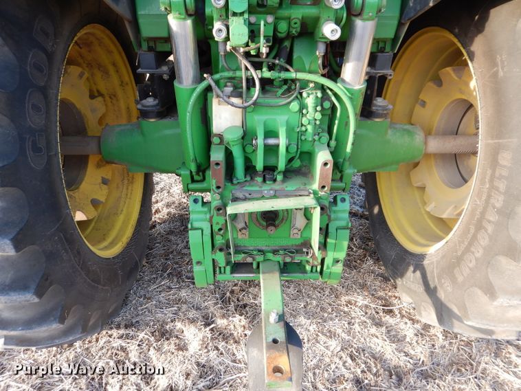 image for item DE2544 2006 John Deere 7420  MFWD tractor