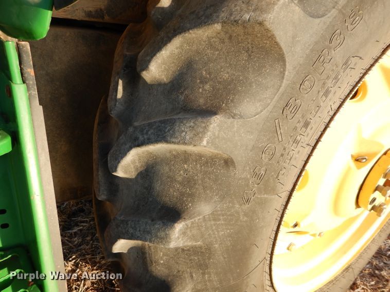 image for item DE2544 2006 John Deere 7420  MFWD tractor