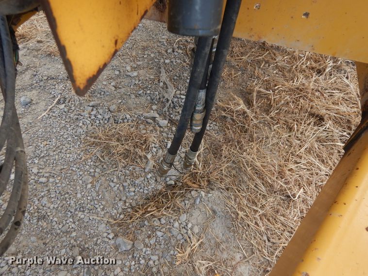 image for item DE2550 2008 Vermeer BP8000 bale processor